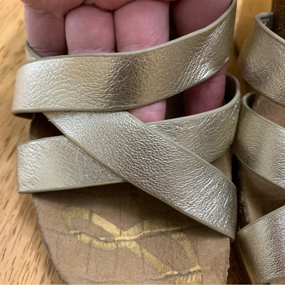 Sam Edelman Gold Strappy Wedge Sandals size 8.5 - Picture 2 of 10